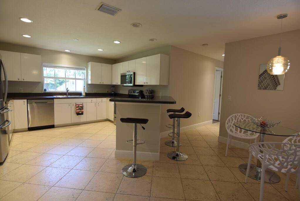Bernice 3Bd2Bth With Heated Pool Near Siesta Key! Sarasota Esterno foto